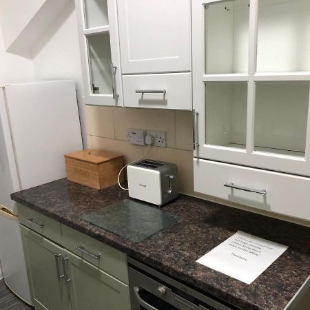 Tees Valley B&B Apartment 1 สต็อกทอน-ออน-ทีส์ ภายนอก รูปภาพ