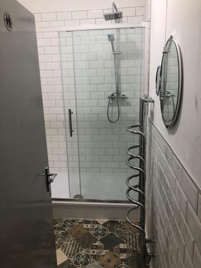 Tees Valley B&B Apartment 1 สต็อกทอน-ออน-ทีส์ ภายนอก รูปภาพ